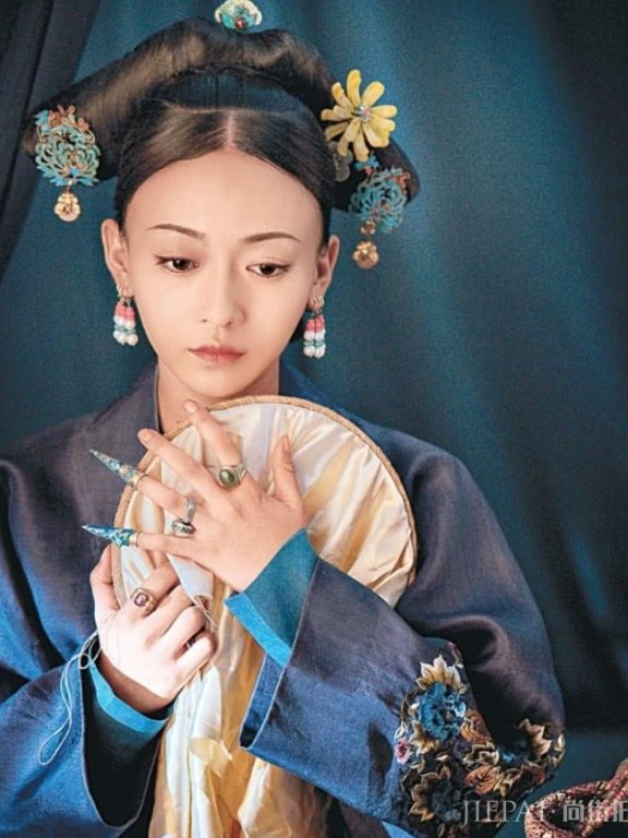 吴谨言入戏太深一见许凯就哭,聂远的点评太真实