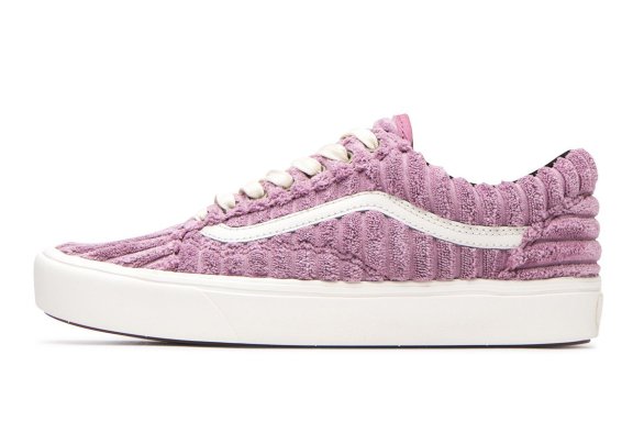 特殊材质带来超高颜值!VANS全新灯芯绒鞋款正式登场!