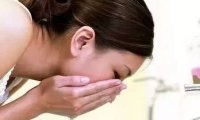 女人这样洗脸，皮肤越洗越嫩