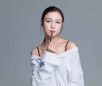 口红应该怎么选才好呢？