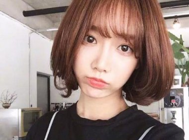 沙发发质的禁忌发型 你可千万别碰小卷发