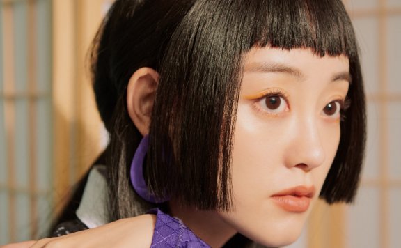 祝绪丹登时尚杂志展现酷美另一面造型图片