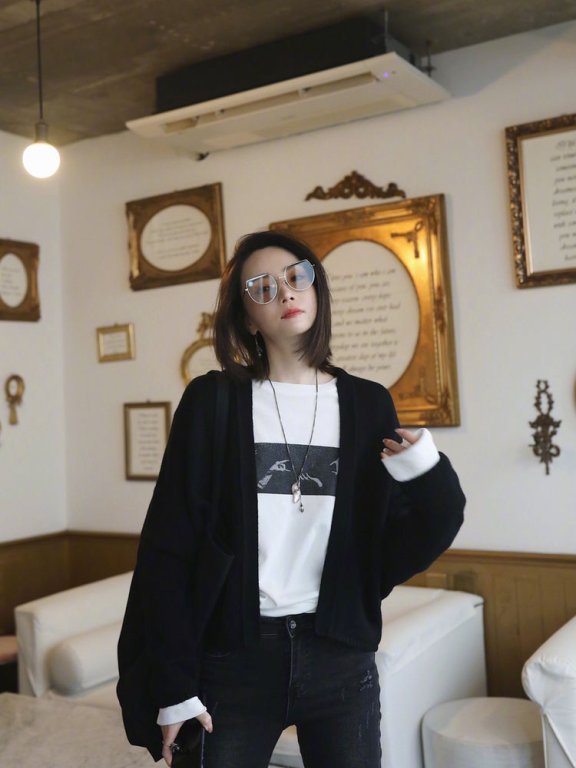 娱乐圈太小了!郭碧婷闺蜜拷问向佐上热搜,她身份是高晓松的前妻