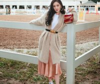 杨幂毛衣慵懒时尚写真图片