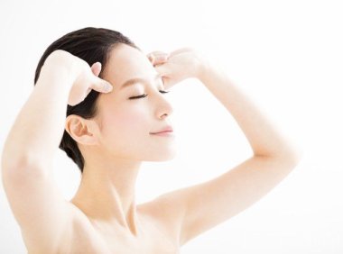 如何改善法令纹,自己在家改善法令纹,延缓衰老