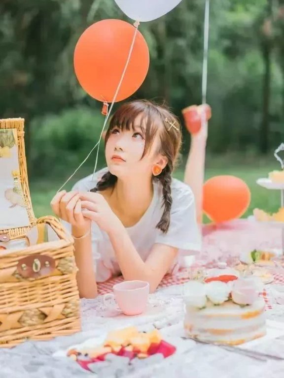 马尾辫已经过时了,现在最流行这种发型