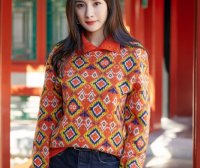 美女辣妈杨幂上故宫综艺穿毛衣搭配平底鞋,166CM的竹竿腿也太好看了吧