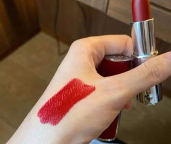 2019秋冬口红新色盘点:迪奥966,纪梵希N37等上榜,款款美得惊艳