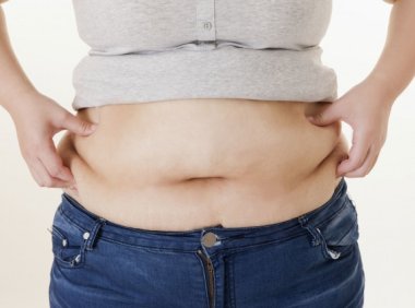 腰部赘肉怎么减,3个方法要坚持,甩掉水桶腰