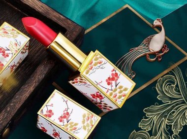 这些口红颜色简直美翻了，显白显温柔让你立马拥有高颜值