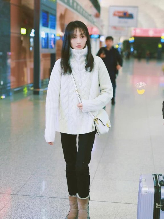 清纯美女郑爽毛衣造型唯美浪漫!岂料隔空撞上韩国当红女星孔孝真、金泫雅