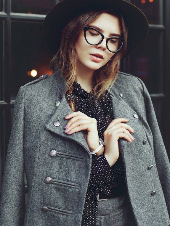 高级又时尚的灰色服装搭配,搭配秘诀在这里,这样穿自带高级感