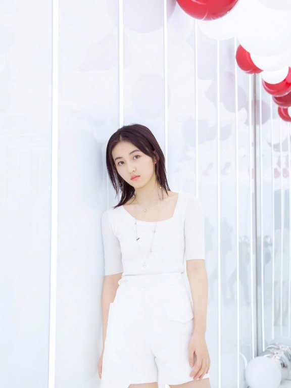 张子枫唯美元气品牌活动图片