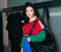 美女杨幂穿adidas服饰拍时尚潮流写真图片