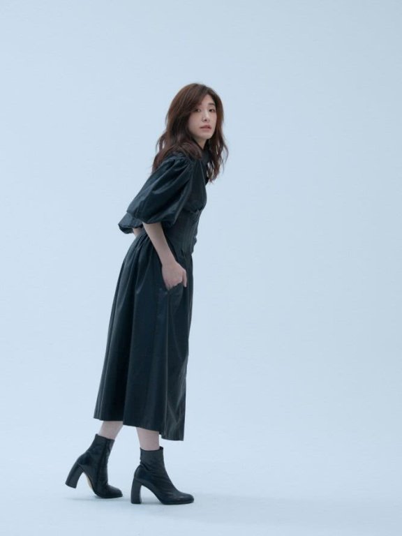 出道30周年容颜不改,“玉女教主”苏慧伦49岁依然美丽如初