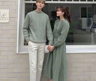 这22套时髦的情侣装搭配,好看的同时还不忘撒狗粮