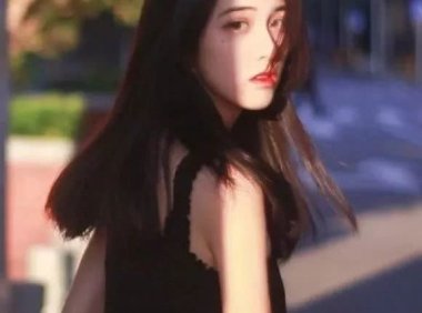 发型造型套用这个模板，显瘦显高又高级