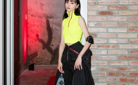 唐嫣、郑爽、吴昕示范韩系配色准则，照着穿准没错