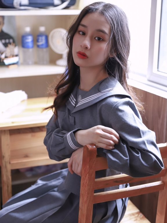 性感JK美女制服诱惑写真图片