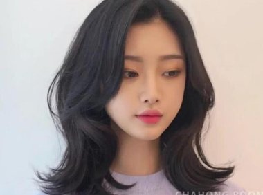 这几款发型集温柔、青春、女神范于一身,你要不要试试!