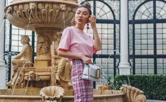 夏季复古风怎么穿?这5套格子元素穿搭让你夏天美出范儿