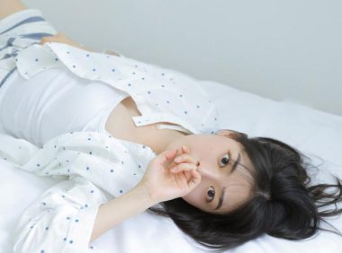 网上相亲女的当天就约见面安全吗 风险之大