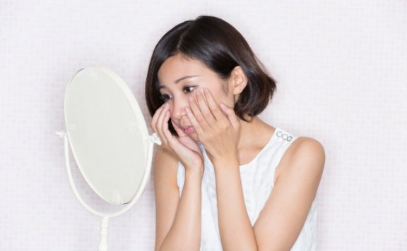 黑眼圈越来越严重怎么办，这些简单有效都方法值得一试