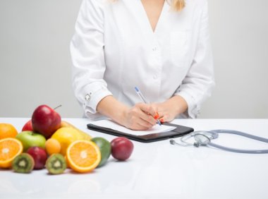 水果吃多了会胖吗?每天吃多少水果合适呢?