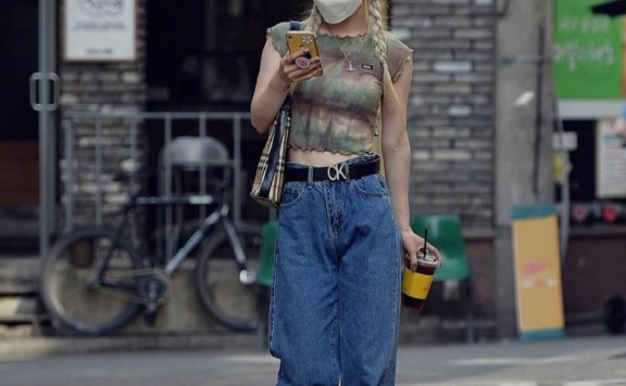 韩国INS风街拍合集,简约清爽助你变身行走的画报