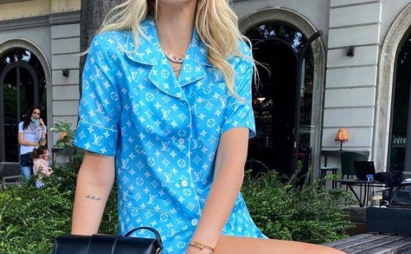 活出精彩!时尚辣妈CHIARA 告诉你,女人任何时候都很美