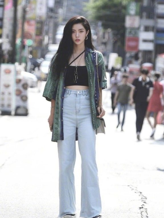 韩国首尔女生街拍,艳压国内的网红风格多变性感又撩人