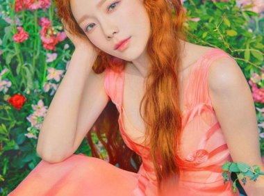 黄皮肤不敢穿紫色、橙色?化解来了,染对发色温柔感十足还显白