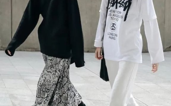 2020早秋韩国街拍,常见的3款单品搭配凸显不一样的“韩流”时尚