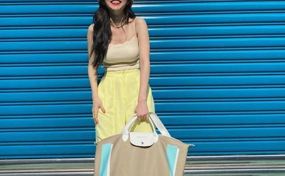 曾之乔脸都瘦脱相了?近期私服充分展现完美身材