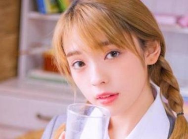 艺术系学妹开学妆怎么画好看 化妆十分钟一秒变清纯初恋脸