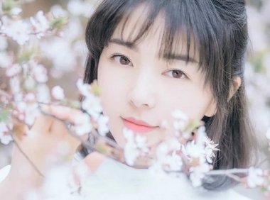 我和一个三十岁少妇的真实故事 那一夜暧昧的气氛让人沉醉