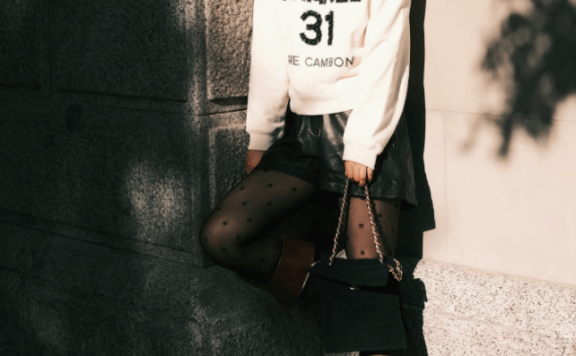 透光腿已经不算啥了，马思纯这种“阴影腿”现在才受欢迎