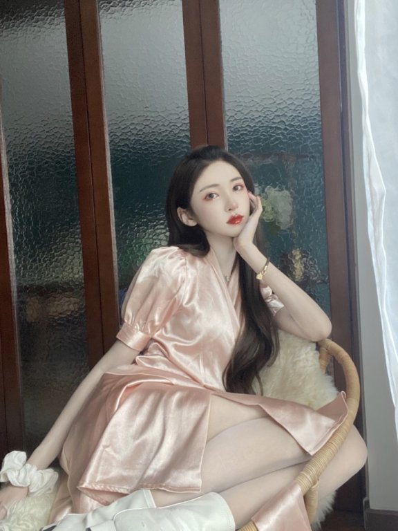 变性成功后成美女，比网红艾比还“真”的变性人，网友：成功案例