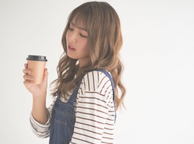 一个女人越显摆什么 她的内心越缺什么