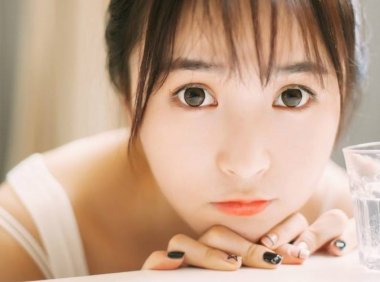 家里就妈妈跟我可以吗 爸爸抛弃了我们母女俩