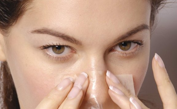 黑头不挤会自己消失吗 教你如何预防黑头