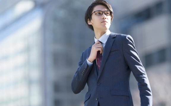 冬天如何穿西装 这样穿保暖又不失风度