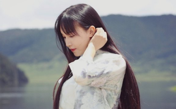 李子柒首度曝光拍片过程 私下真实个性曝光