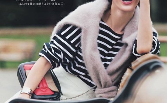 针织衫难穿？那是你不会搭！最全的“毛衣叠穿大法”秋天正当时