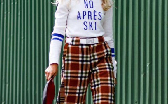 卫衣过秋怎么搭配都很帅,酷炫保暖还“藏膘”