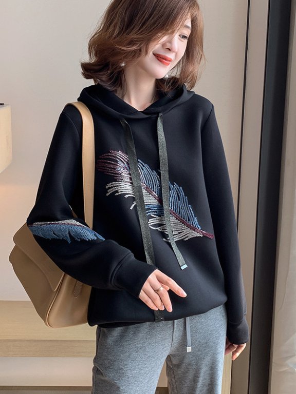 休闲卫衣就是减龄,30岁的女人穿也显得青春活力