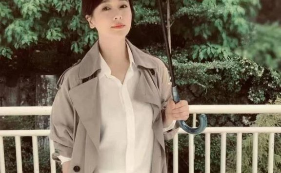 42岁左小青身段如少女,曾多次获体操冠军怪不得身材这么好