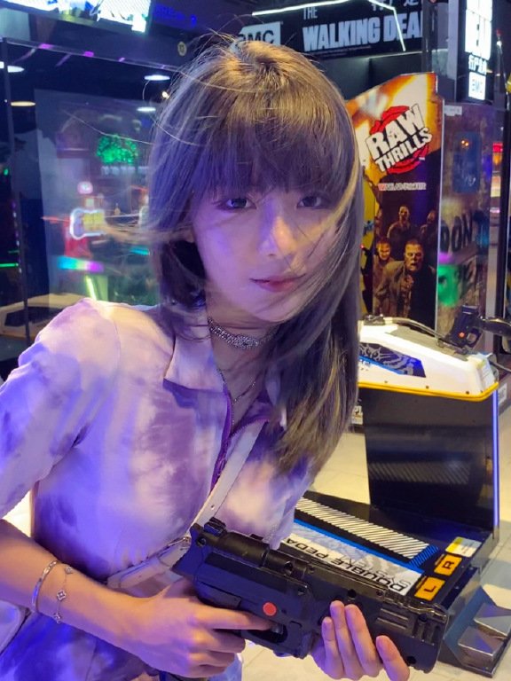 斗鱼周淑怡张颜齐什么关系 打游戏一起双排甜蜜了