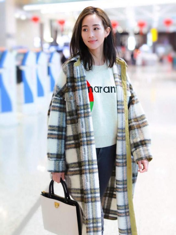 张钧甯的气质在女明星里很少见,不刻意打扮依然自带高级感