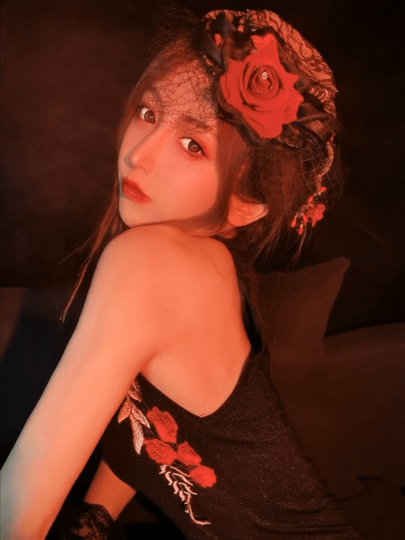 呆妹儿跟那个男人双排吃鸡?视频出现熟悉男声,观众都激动了